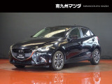 中古車専門再生工場にて熟練専任スタッフが丁寧に清掃、仕上げを実施しております。また、お客様に安心してご検討いただける様、公取協が定める基準に基づき車両検査を実施し、車両状態評価証を発行しております。
