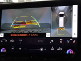 バックガイドモニターを装備しています、車庫入れもラクラクです。パノラミックビューモニターを搭載しています、上からの画像も表示されます。