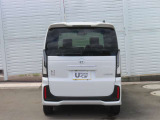 軽自動車とは思えないどっしりとしたデザインで走りも安定しております!