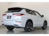 アウトランダー PHEV 2.4 P 4WD 