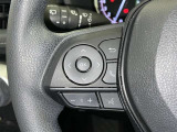 ステアリングスイッチ装備!運転しながら手元でオーディオの操作などができます。