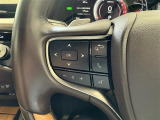 ◆ステアリングスイッチ◆運転中でも、ナビやODOメータをステアリングから操作することができる便利な機能です!