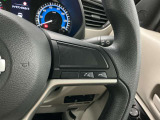 【ステアリングスイッチ】運転中に前方から目線をそらすことなくオーディオ等の操作が可能な便利機能!安心&快適なドライブを演出してくれます。