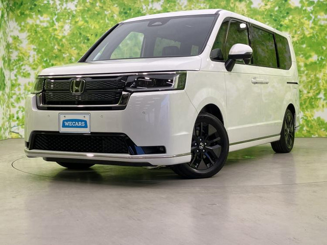ステップワゴン 2.0 e:HEV スパーダ 30シュウネントクベツシヨウシャ
