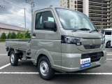 同一車両に複数のお客様から同時にご検討・ご来店が重なる場合がございます。その際は大変恐縮ですがご来店時刻の早いお客様(先着順)を優先してご案内・ご契約とさせていただきますのであらかじめご了承ください。
