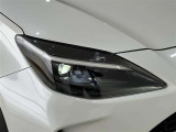LEDヘッドライトです。デザイン性がよくとても明るいので、夜間の走行や悪天候でも安心です。しかも長寿命!