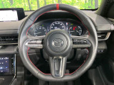 【純正革巻きステアリング】上質な革を使用することで、手にしっかり馴染みとても運転しやすいハンドルです♪