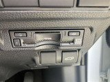 ETC搭載車しか通過できないスマートICが利用できるようになります。現在、スマートICの設置箇所も増えてきてます。また、料金所での小銭の出し入れや雨天時における窓の開閉などの紛らわしさも解消されます。