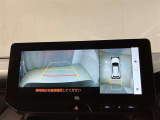 いまや必須装備「ナビゲーション」搭載!知らない場所にスイスイッとドライブ。もう、これなしではハンドルを握れませんね!でも運転中の操作は危険ですのでご注意ですね☆