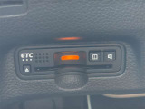 【ETC】高速道路や有料道路を頻繁に利用する方に便利なETC。車載器とカードで簡単に料金を支払い、長距離移動もストレスフリーです。
