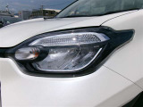 LEDヘッドライトで、明るさはもちろん省エネで環境にもやさしく、夜間の走行や悪天候でも安心です。しかも長寿命!