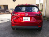 当店の試乗車、デモカーです!レーダークルーズ、可変配光型LEDヘッドライト、歩行者検知機能付きブレーキサポートなど安全支援機能はたくさん!当店、大阪府寝屋川市河北東町1-10!お気軽にお問い合わせを!