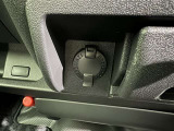 シガーソケット用の充電器が使用可能です!