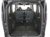 ◆リアシートを使用しない時はこの通り更に広々ラゲッジスペースの出来上がりです、たくさんの荷物が積み込み可能です!