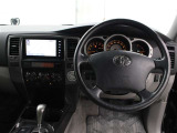 運転席廻りです。