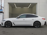 1年間または2年間・走行距離無制限の全国BMWディーラーで受けていただける保証が付帯しています!2年間保証の車両については、別途有償にて保証を最大2年間延ばせる『延長保証プログラム』もご利用可能です。