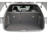 【トランク】 トランクルームはこんなに広々です。大きめの荷物も簡単に積めます。