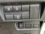 両側が電動スライドドアで、左右どちらからでも乗り降りOK。更に運転席のスイッチ、インテリキーのボタンでも開閉自在。挟み込み防止機能も安心です!
