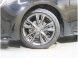 タイヤのサイズは【215/45R17】です☆
