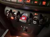 ◆LIBERALAは、輸入車選びの新たなスタイルを提案するインポート・セレクト・ブランドです。オーナー様となる方がクルマから直接感じる感性を第一にした、最良の一台との出会いをコーディネートいたします。