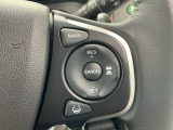 【アダプティブ・クルーズ・コントロール】予め設定した車速内でクルマが自動的に加減速。 前走車との適切な車間距離を維持しながら追従走行し、高速道路でのドライバーの疲労を軽減してくれる嬉しい機能付♪