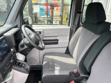 ゆったりとした運転席です★