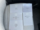 取扱説明書・整備手帳付いてます。