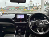 中古車をお選びいただく際に気になる走行距離や修復歴などに加えてキズ・凹みの有無・状態や消耗品の交換、今までの整備状況が &ldquo;ダイハツ認定中古車カルテ&rdquo;でわかります。