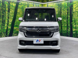 弊社では、全車『修復歴なし』のお車のみ取り扱っております。専任バイヤーによる厳選した仕入れの後、入庫後の車両チェックを行い、ネクステージが認定した高品質な中古車をご提供しております。