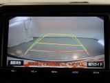 バックガイドモニターで、後方を確認しながら安心して駐車することができます。運転初心者も熟練者も必須の機能ですよ!