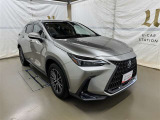 広々とした車内空間に優れた燃費性能。更にデザインも上質で人気のお車です!