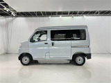 色は人気のブライトシルバーです。