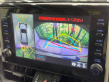 【パノラミックビューモニター】専用のカメラにより、上から見下ろしたような視点で360度クルマの周囲を確認することができます☆死角部分も確認しやすく、狭い場所での切り返しや駐車もスムーズに行えます。