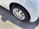 ☆お車についた傷やヘコミ、事故の修理もハヤシにお任せください。自社鈑金工場で修理ができますの安心です☆