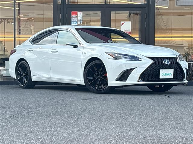 ES 300h Fスポーツ 本革シート サンルーフ