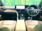 クラウンスポーツ 2.5 Z E-Four 4WD 