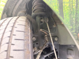 お車を安心してお乗りいただく為には、足回りの定期点検が欠かせません。サービスサポート(有償保証)では無料点検もご提供しており、安心のカーライフをお過ごしいただけるサポート体制が整っています。