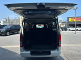 彦根インターからお車で3分とアクセス便利!近くには有名観光地の彦根城もありますので、観光と合わせてのご来店も良いですね♪活気溢れる自慢のスタッフがお客様のご来店をお待ちしております!