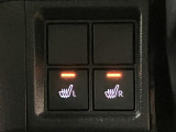 前席シートヒーターも装備です!