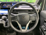 【純正革巻きステアリング】上質な革を使用することで、手にしっかり馴染みとても運転しやすいハンドルです♪