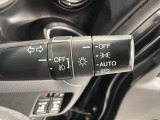 便利なオートライト付です。