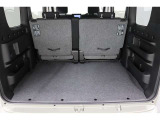 荷物を置けるラゲージスペース!