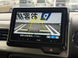 バックカメラも付いています! 運転が不慣れな方でも安心して駐車が可能です!