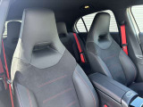 中古車だけではなく、新車も多岐にわたり、正規輸入車販売を行っております。全国選りすぐりの仕入ネットワークの中からあなたにピッタリのお車を探します!