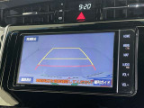 バックモニター付なので後退時に後方が見えるので安心。 車は構造上、死角がたくさんなので万が一を考えると必須ですね。 あくまで補助の為の装備、バックは目視で確認する事が重要ですよ。