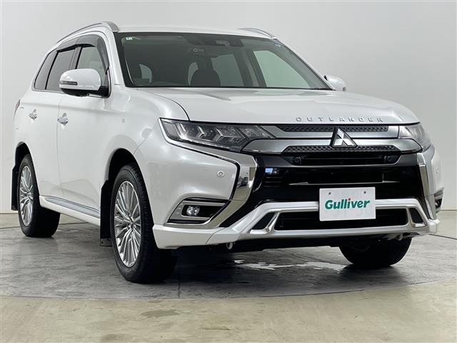 アウトランダーPHEV 2.4 G 4WD 4WD 修復歴無し