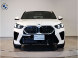 ☆BMWの代名詞とも言える【キドニーグリル】一目見ただけでBMW車であると認識できる確固たるアイコンとして存在感を放ちます☆