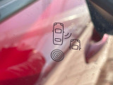 ●ブラインドアシストセンサー:視角からの車を感知し、ドライバーが車線変更を行う際に、警告音と共に注意を促してくれる安全支援機能です!