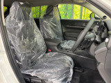 運転席シート廻りは使用感も少なく、良好な状態となっています。前オーナー様が丁寧に使っていたことがよくわかりますね。