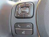 ブルートゥースに接続すれば、スマホに入れている音楽が聞けたり運転中に電話がかかってきてしまった場合もハンドルから電話を取ることができます!